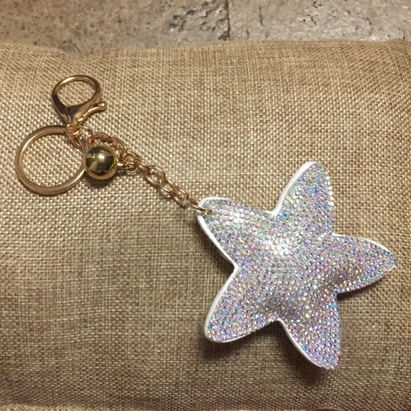 Beautiful Sparkle Star Key Chain - Picture 5 of 5
